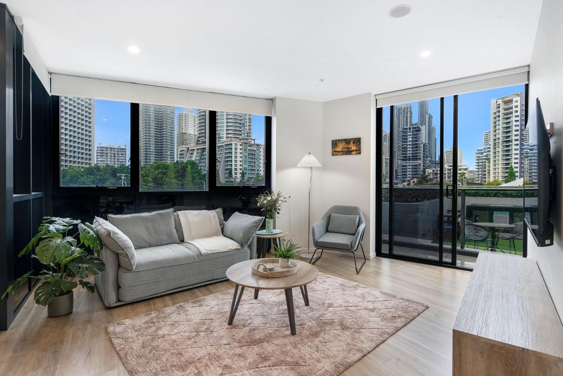 Couples Escape In Ruby Surfers Paradise - Coasthm Apartment Gold Coast